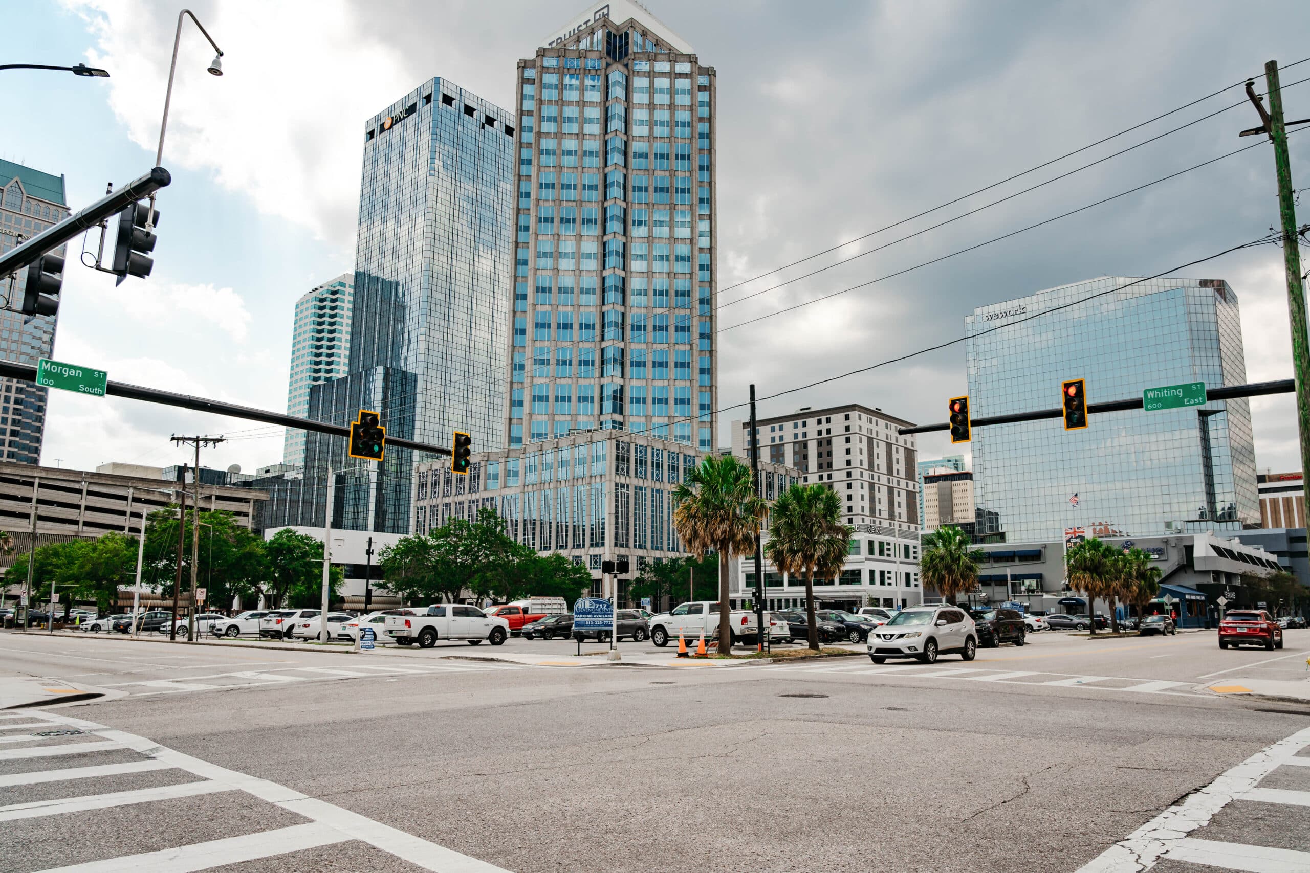 Navigating Florida’s Rainy Season: Essential Tips for Safe Driving on Wet Roads